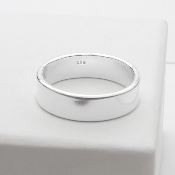 Sterling Silver Band Ring, 6mm Wide, Minimalist Smooth Flat Band Ring, Size 9 - Picture 5 of 5